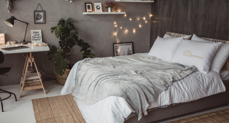 small bedroom for couples
